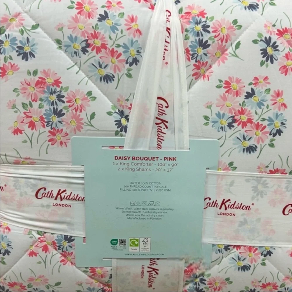 Cath Kidston Daisy Bouquet Multicolored Floral King Comforter Set 106”x92”